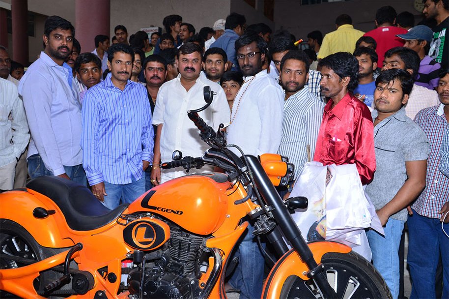 Legend-Bike-Auction-Photos